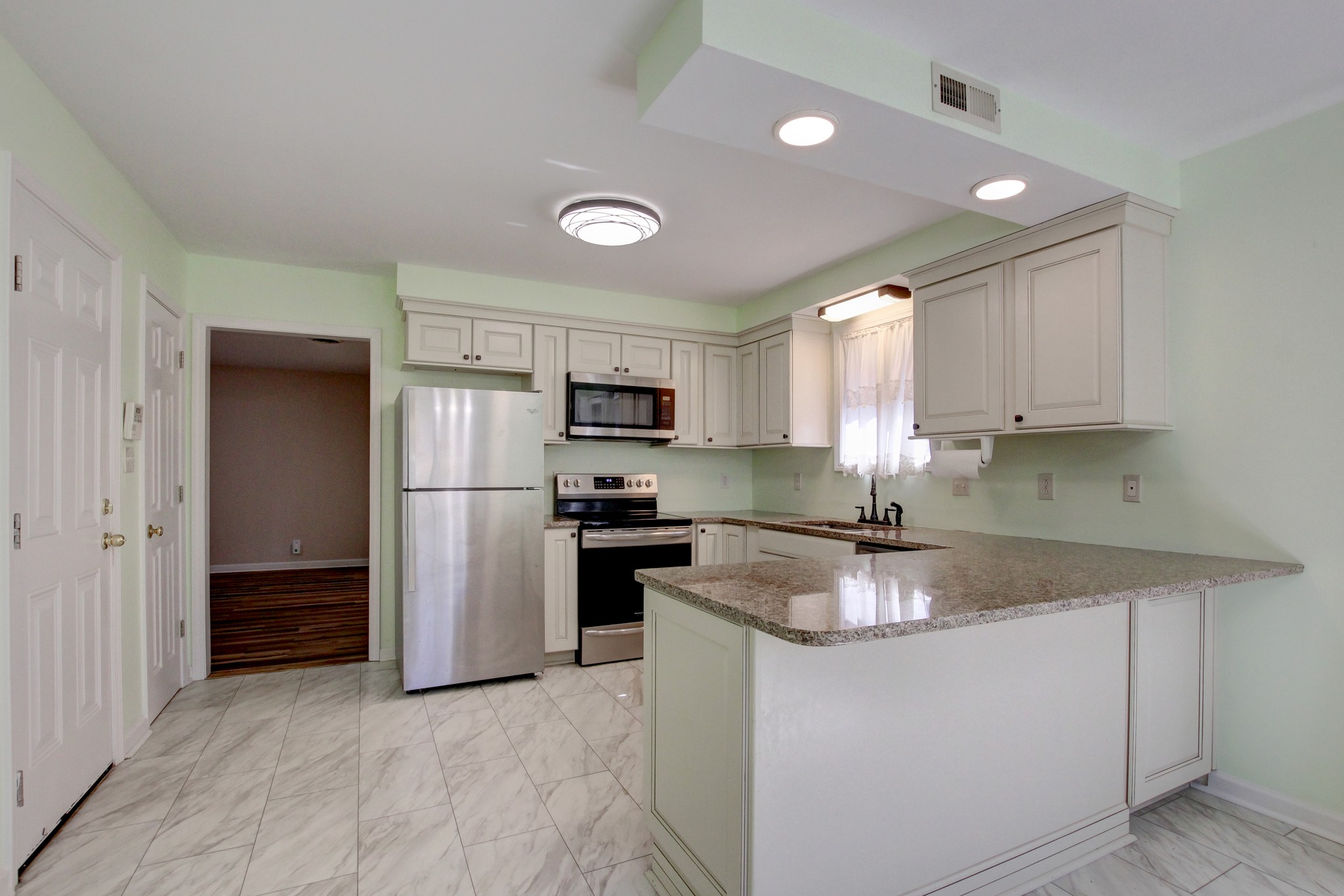 457 Country Club Court Clarksville TN 37043