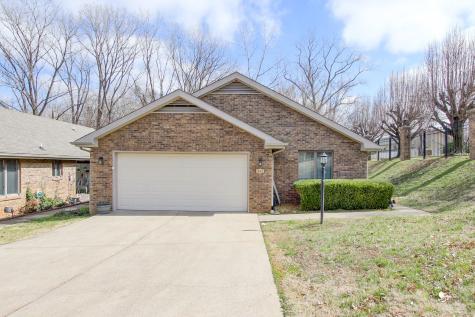 457 Country Club Court Clarksville TN 37043