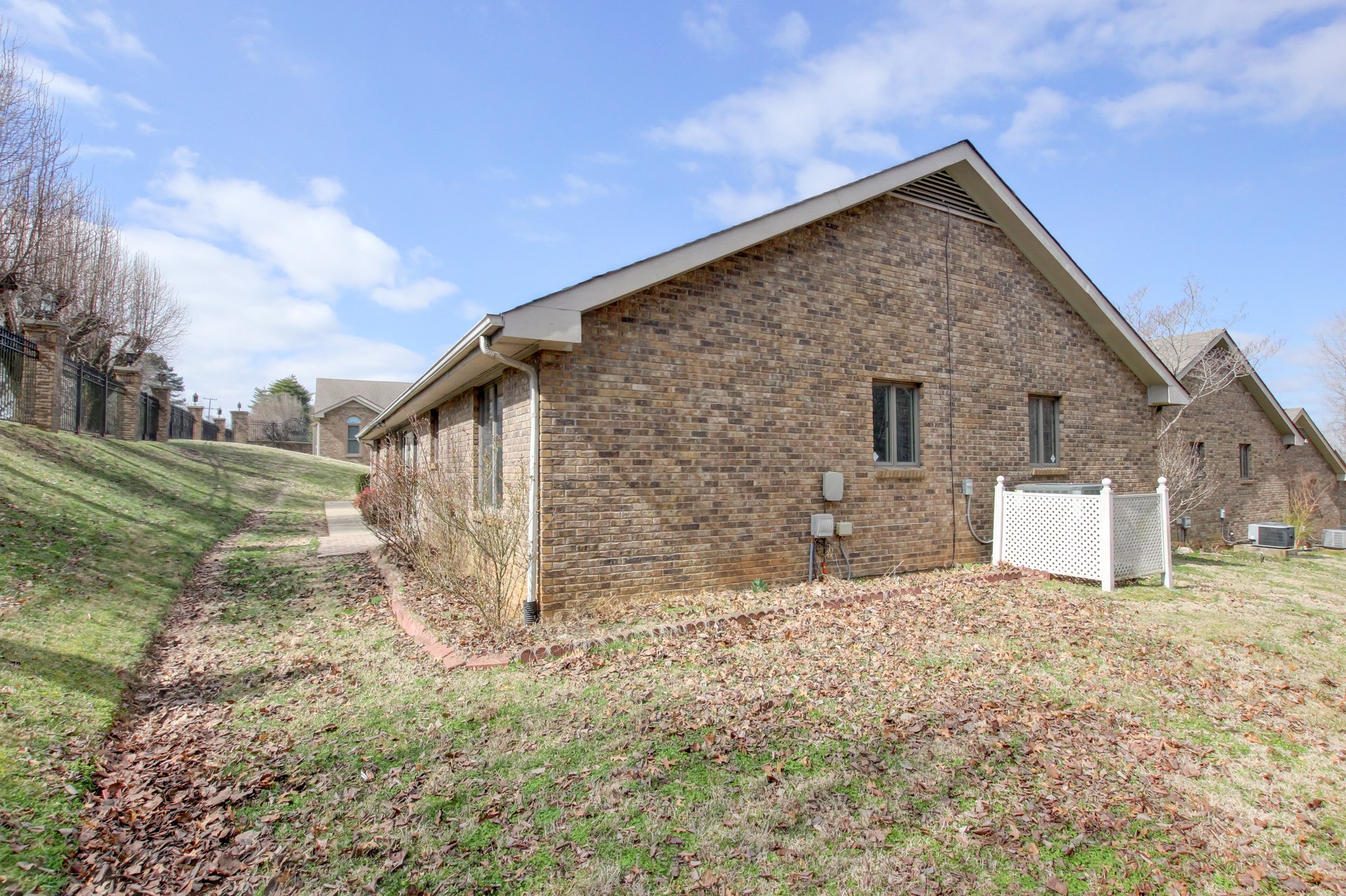 457 Country Club Court Clarksville TN 37043