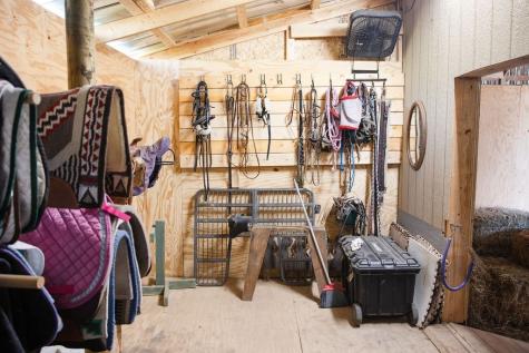 5761 Lexie Beans Creek Road Belvidere TN 37306