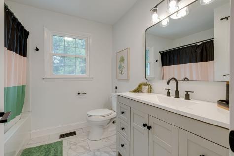1506 Veterans Parkway Murfreesboro TN 37128
