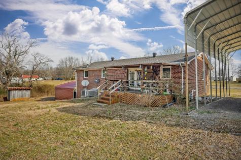 9134 Belk Road Smithville TN 37166