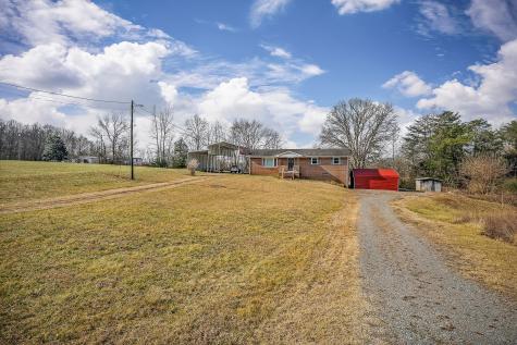 9134 Belk Road Smithville TN 37166