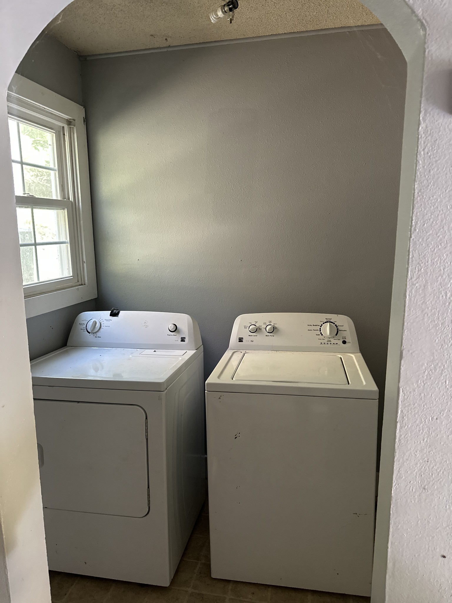 315 Hickory Grove Boulevard Clarksville TN 37040