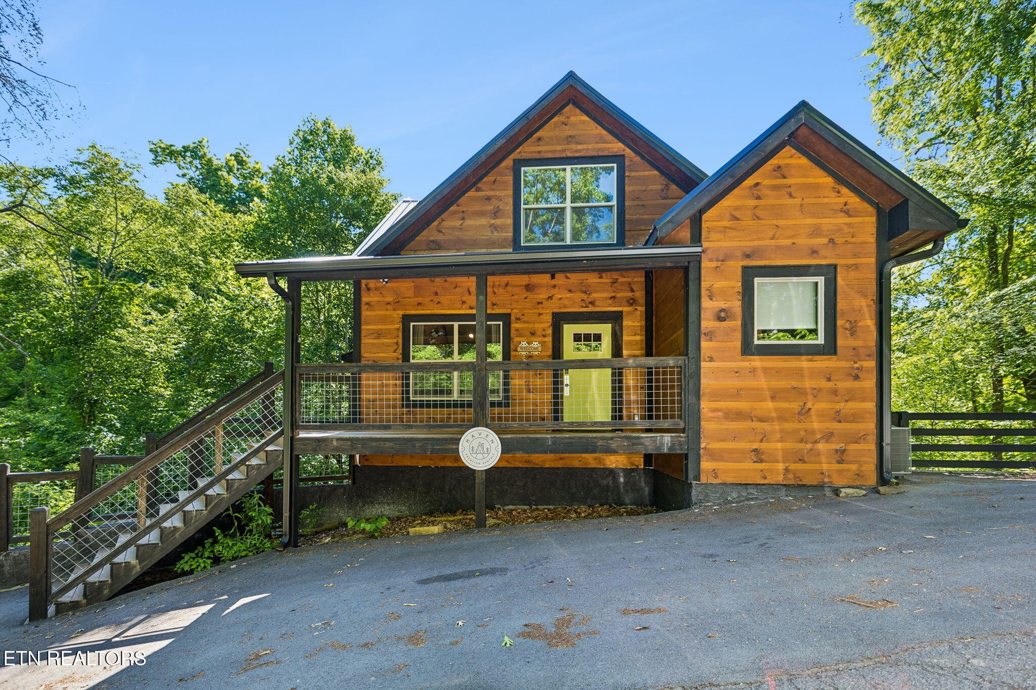 233 Cherokee Path Way Sevierville TN 37876