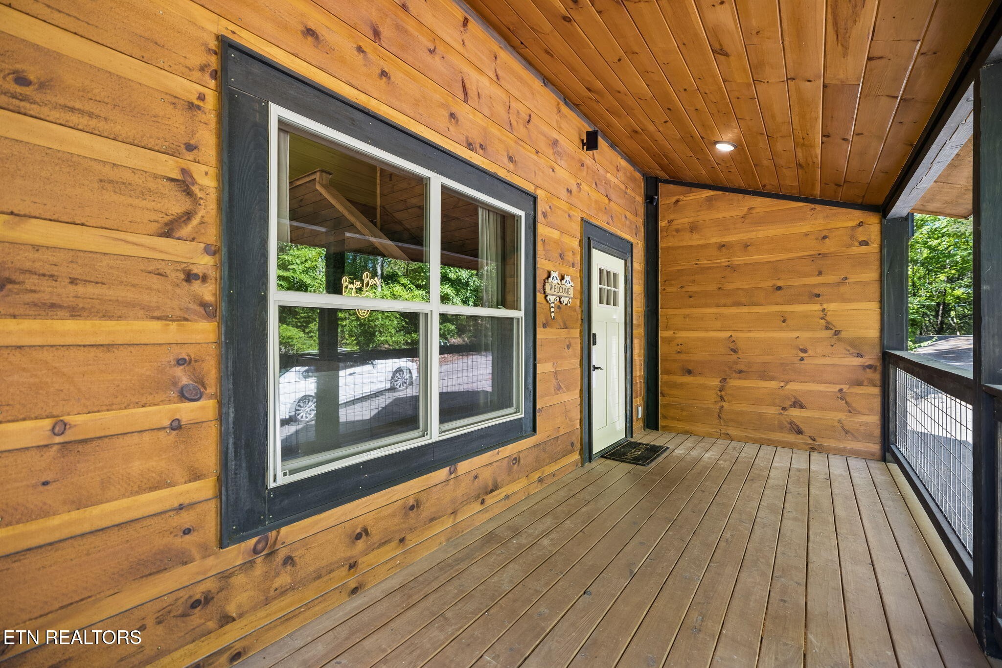 233 Cherokee Path Way Sevierville TN 37876