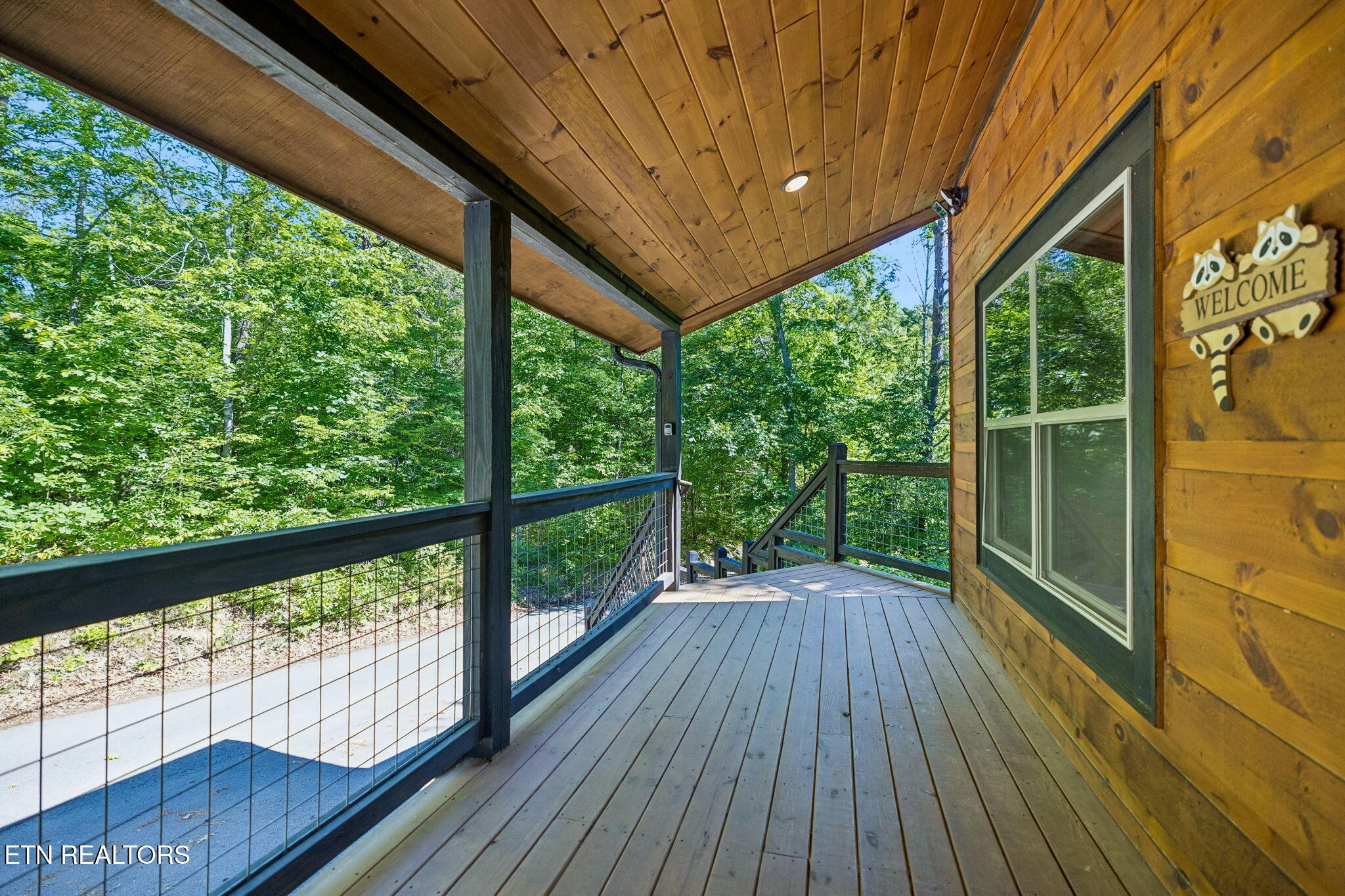 233 Cherokee Path Way Sevierville TN 37876