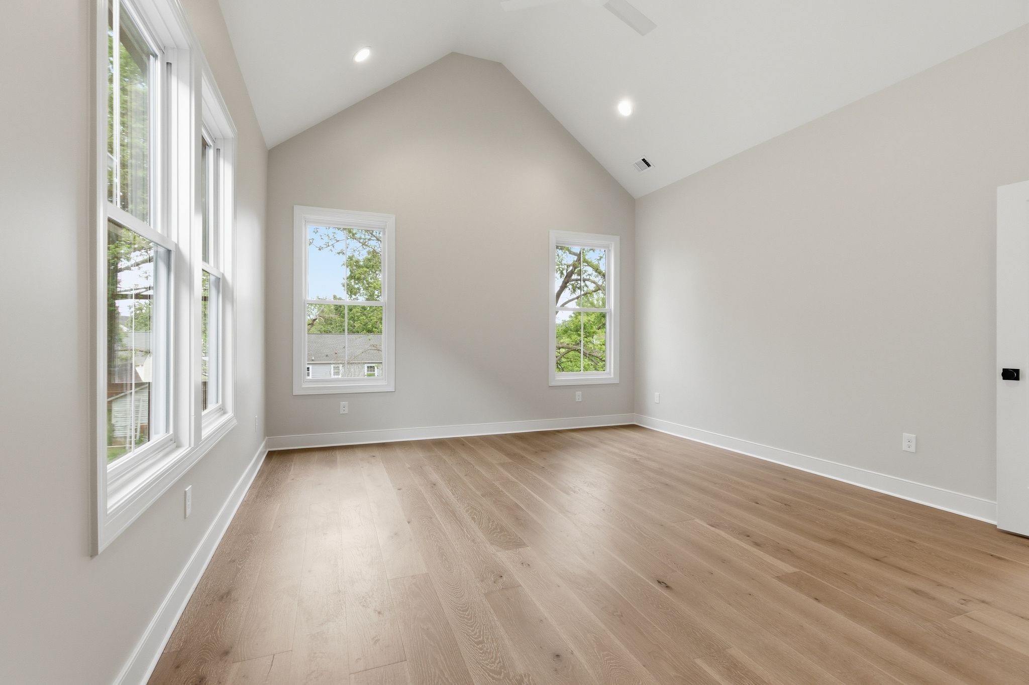 6332A Columbia Avenue Nashville TN 37209
