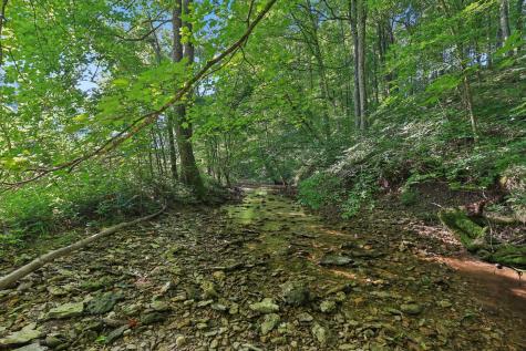 2326 Fairfield Road Westmoreland TN 37186