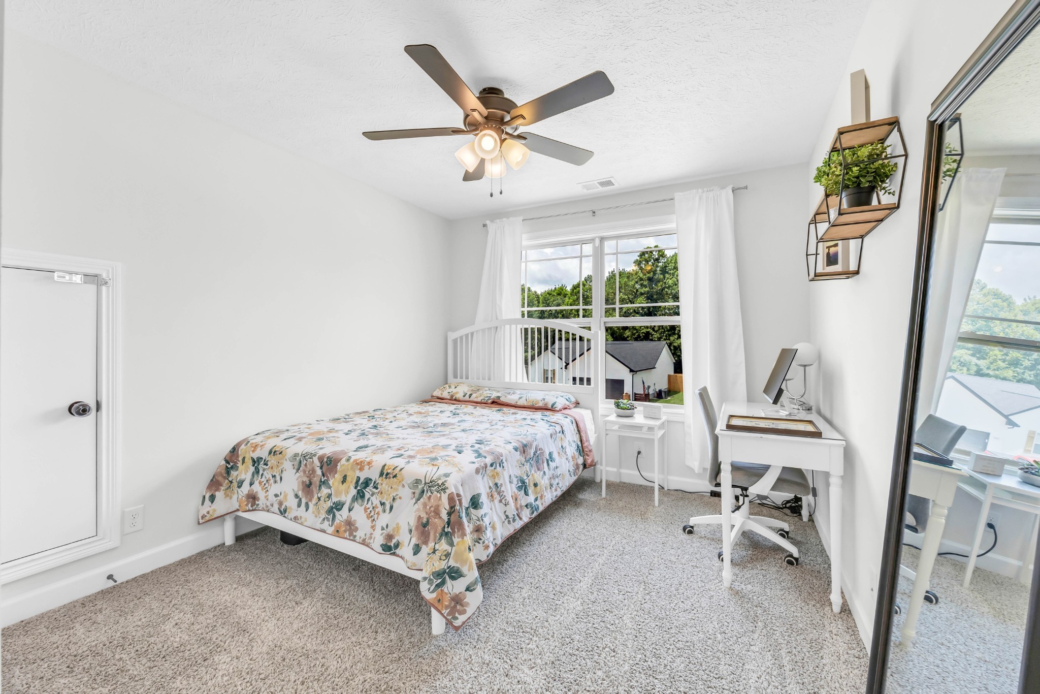 2023 Ireland Way Clarksville TN 37042