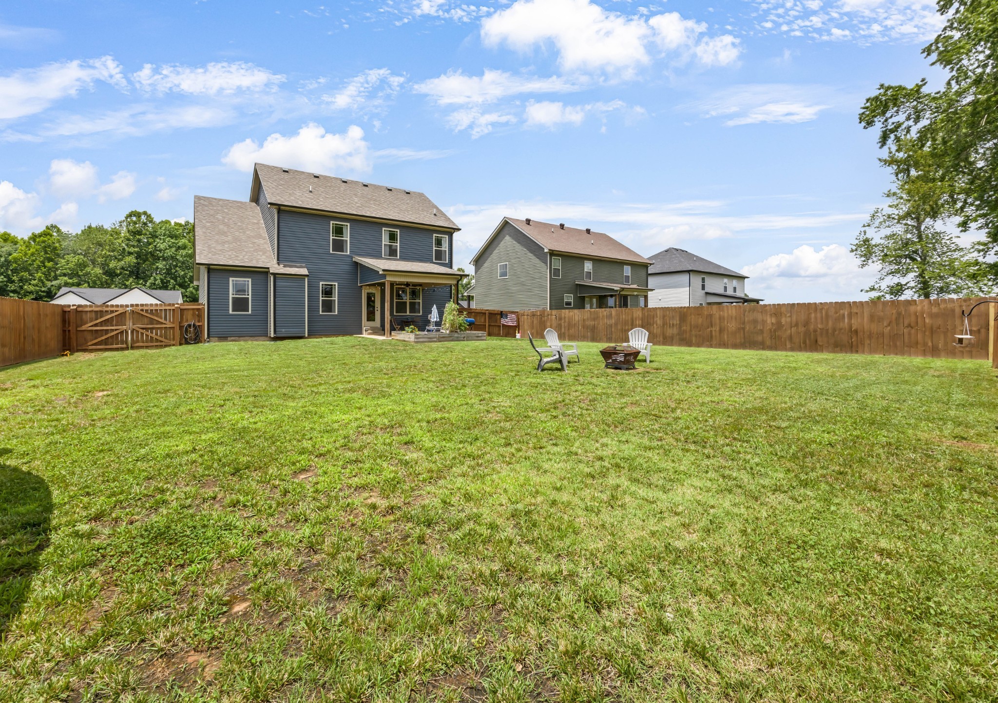 2023 Ireland Way Clarksville TN 37042