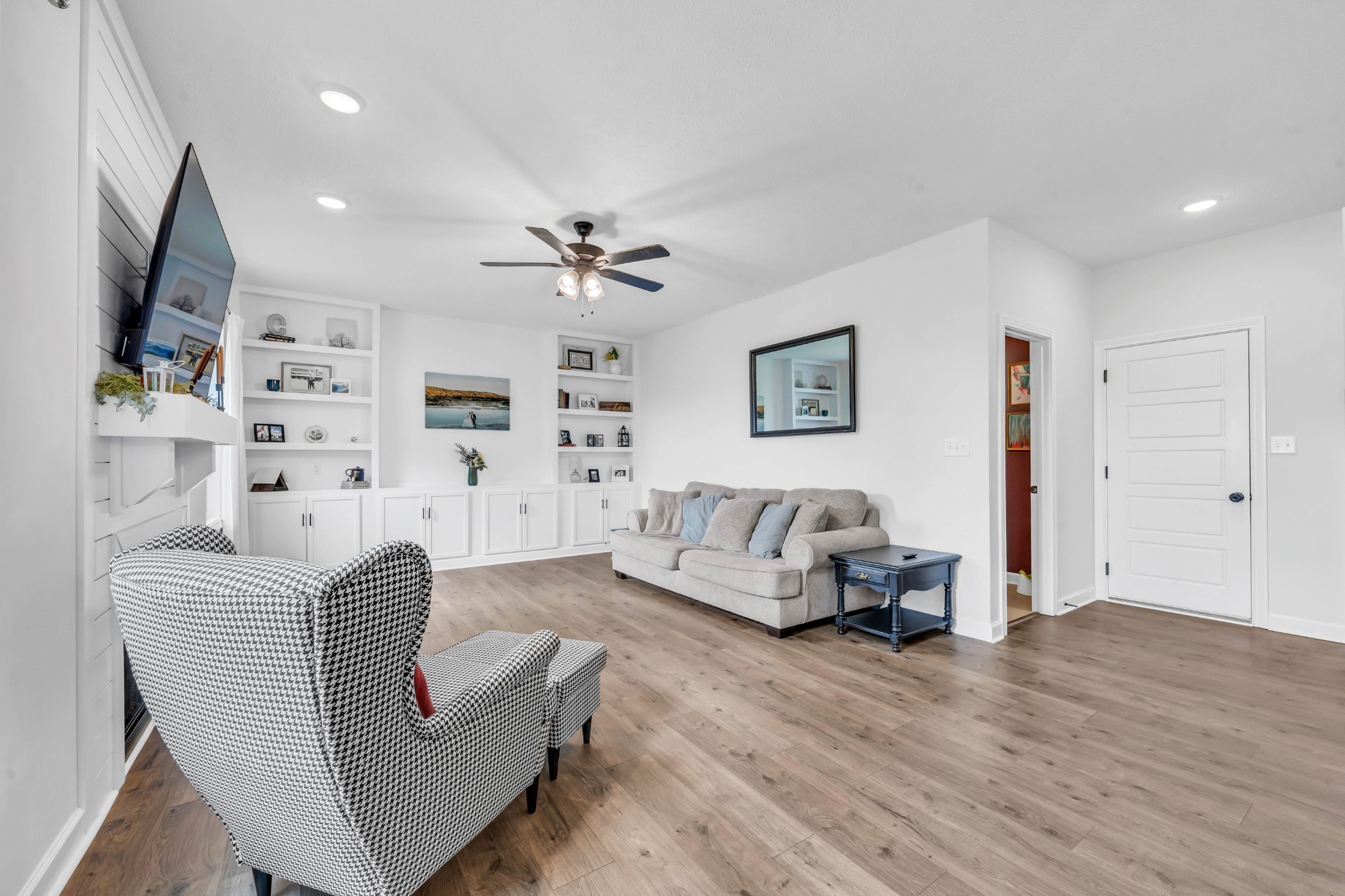 2023 Ireland Way Clarksville TN 37042