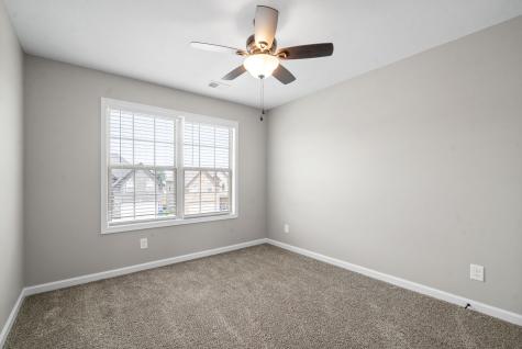 1517 Kestrel Dr, Nw Clarksville TN 37040