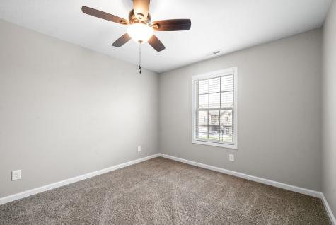 1517 Kestrel Dr, Nw Clarksville TN 37040