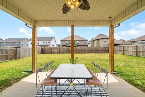 1517 Kestrel Dr, Nw Clarksville TN 37040