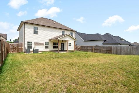 1517 Kestrel Dr, Nw Clarksville TN 37040