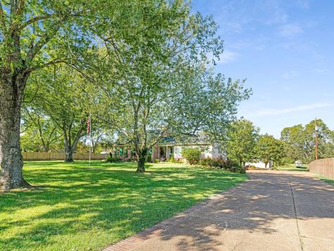4252 Maxwell Road Antioch TN 37013