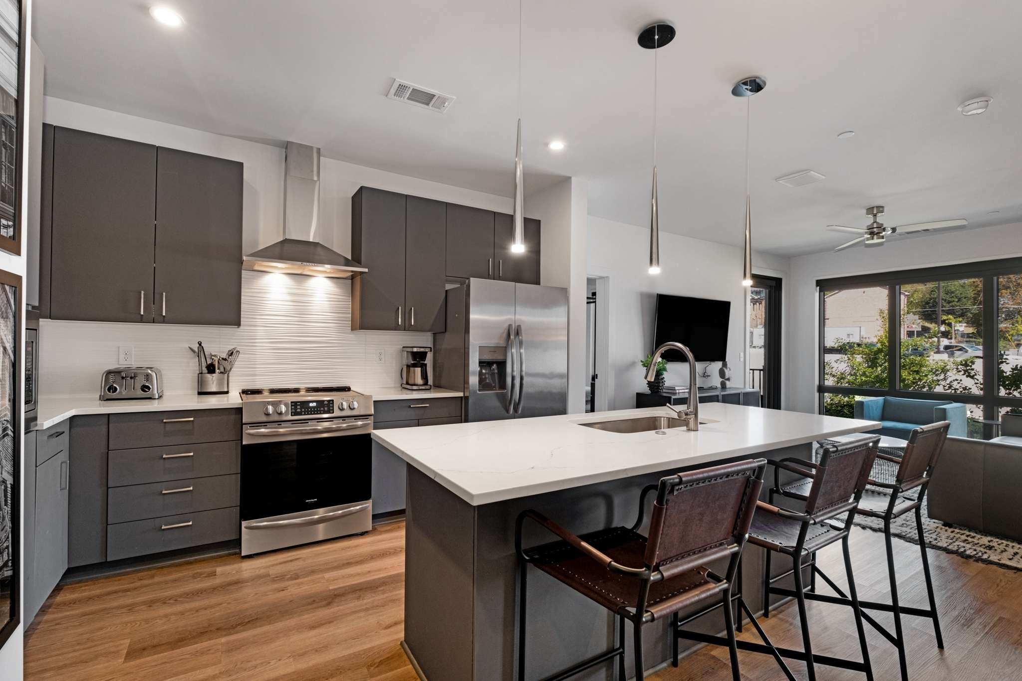 303 31st Avenue, N Nashville TN 37203