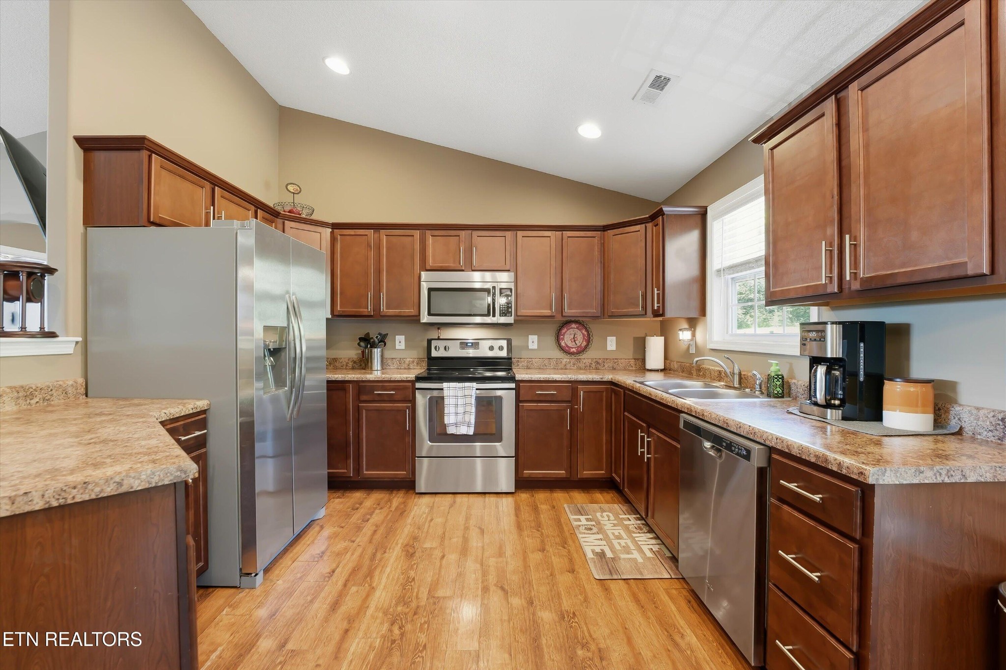 6515 Martha Oak Lane Knoxville TN 37918