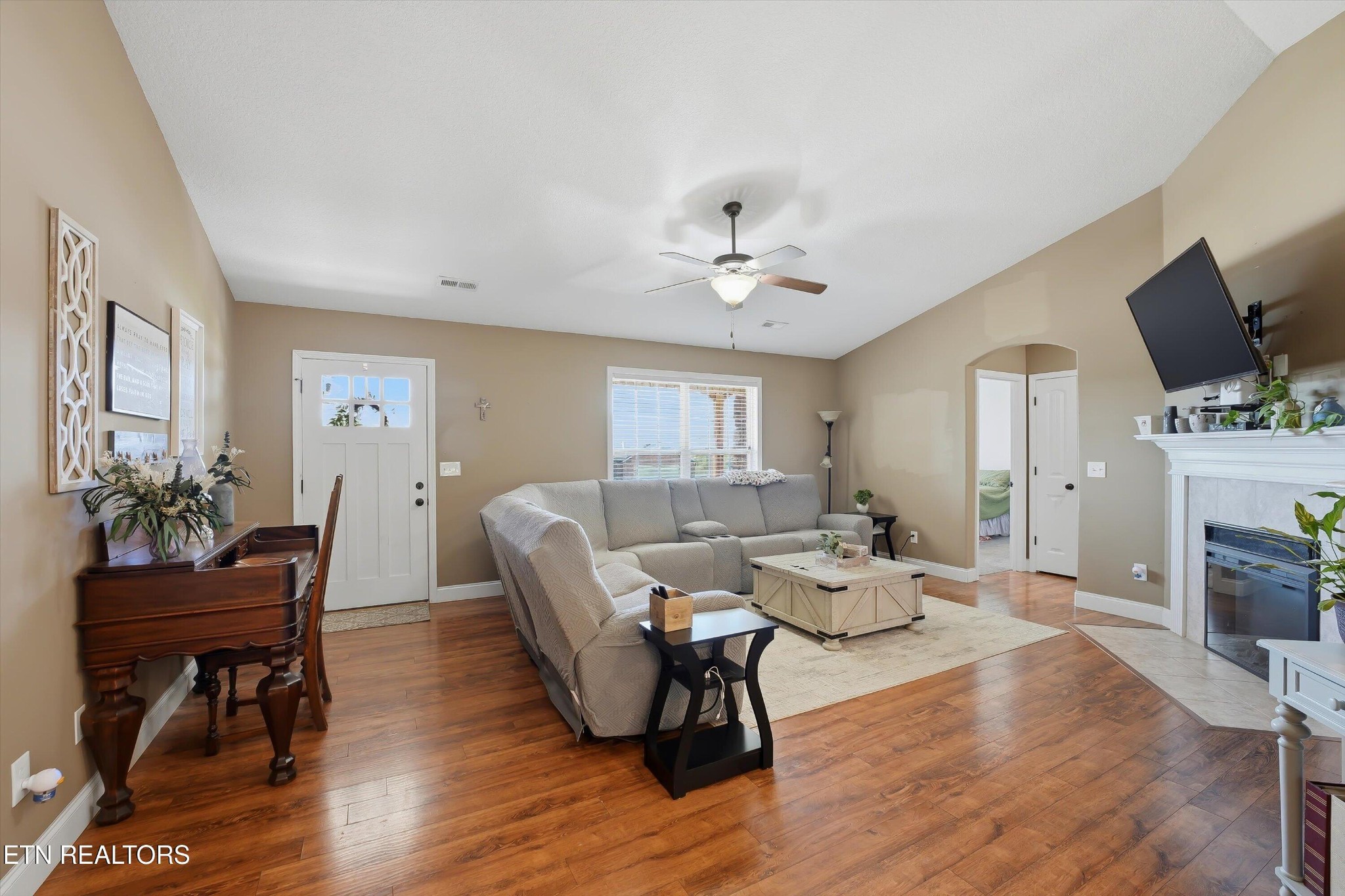 6515 Martha Oak Lane Knoxville TN 37918