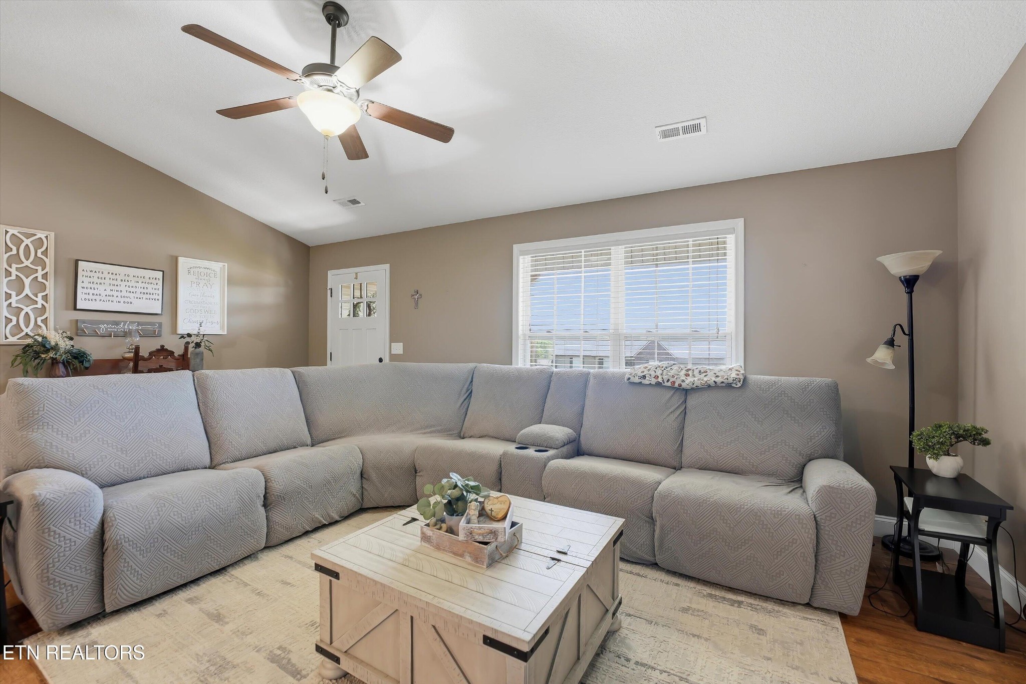 6515 Martha Oak Lane Knoxville TN 37918