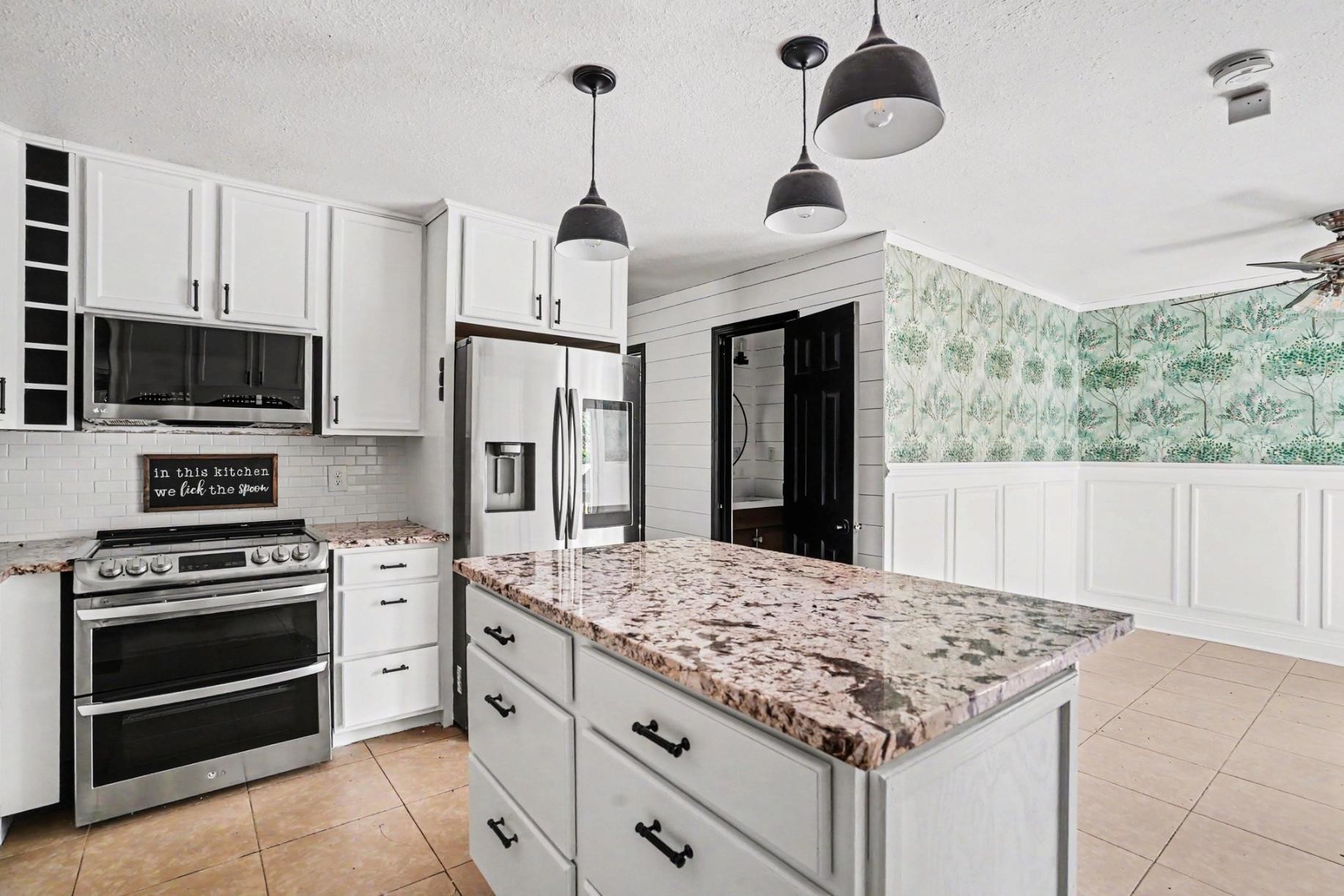 3350 Clearwater Drive Clarksville TN 37042