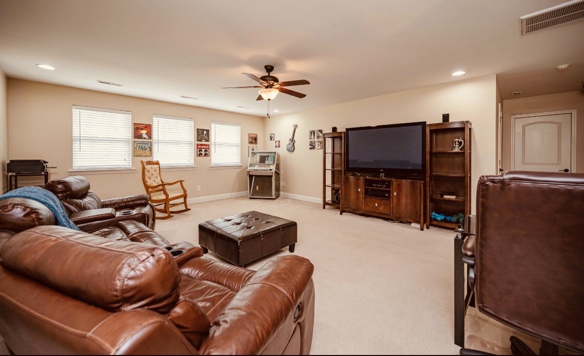 123 Tioga Court Murfreesboro TN 37129