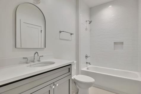2130b Whitney Avenue Nashville TN 37210