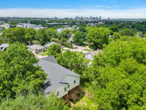 2130b Whitney Avenue Nashville TN 37210