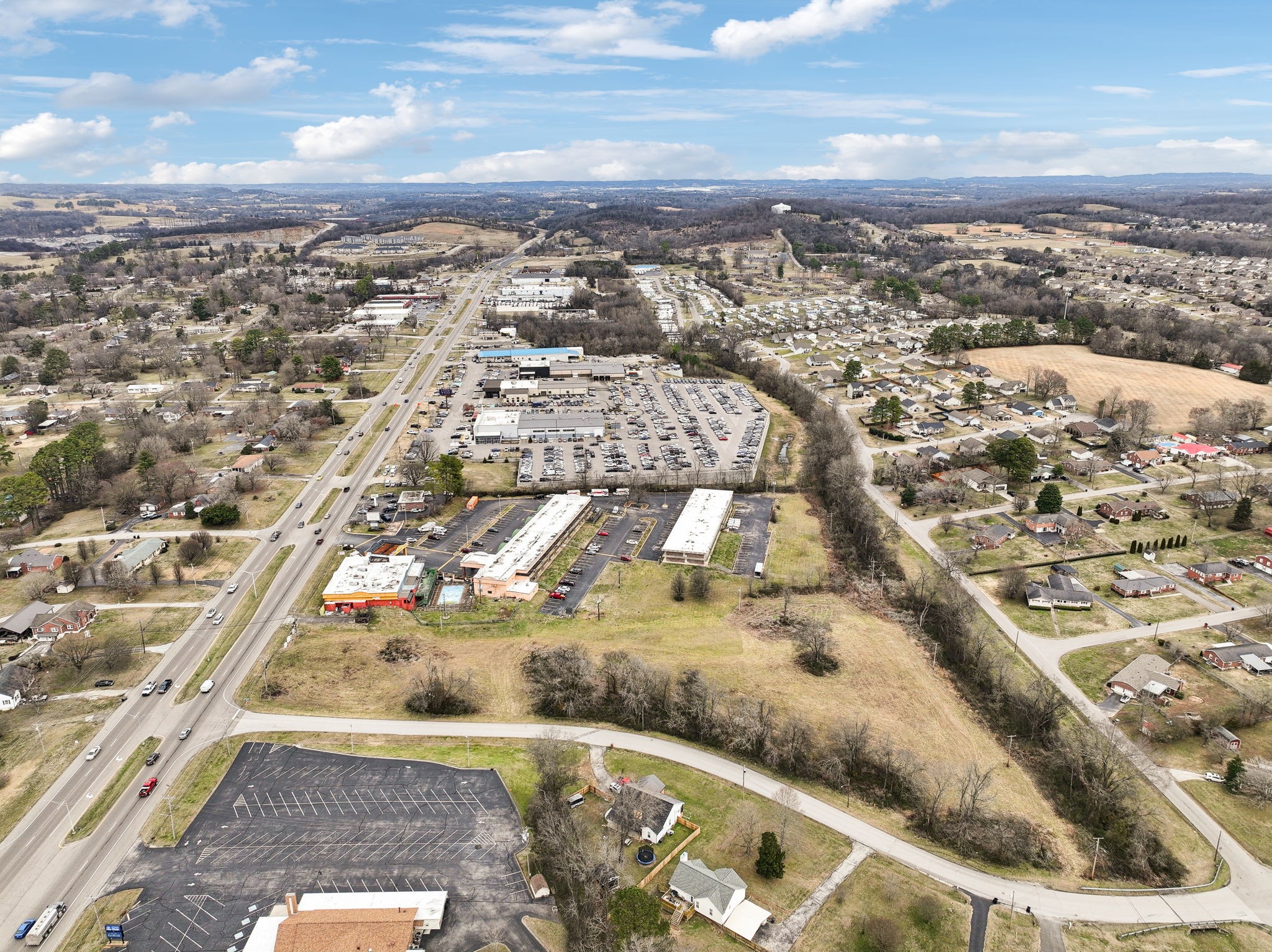 1208 Nashville Highway Columbia TN 38401