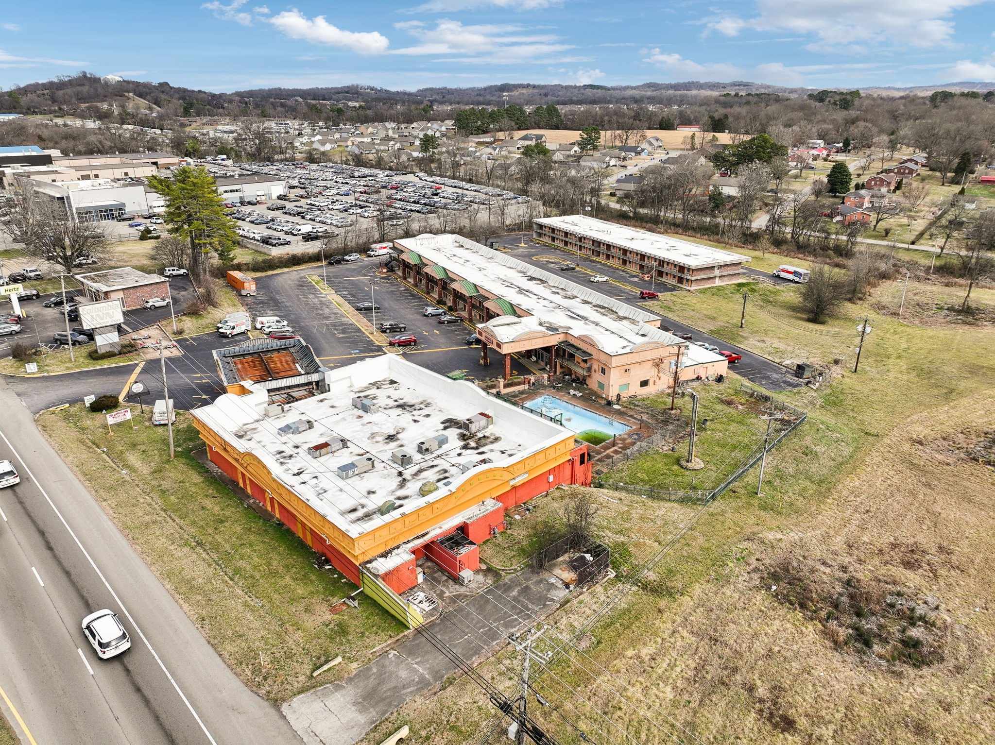 1208 Nashville Highway Columbia TN 38401