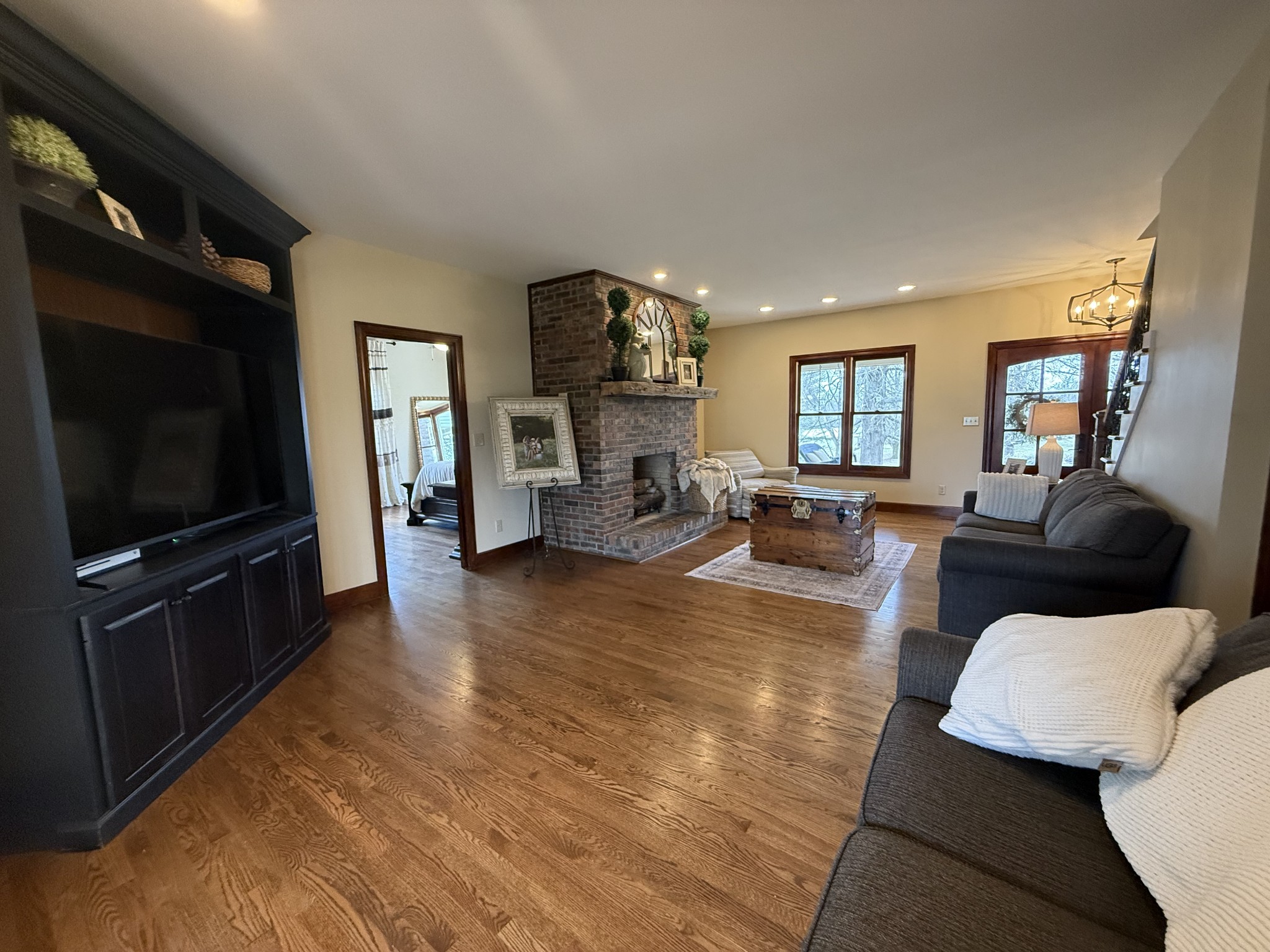 105 Sky Street Lafayette TN 37083