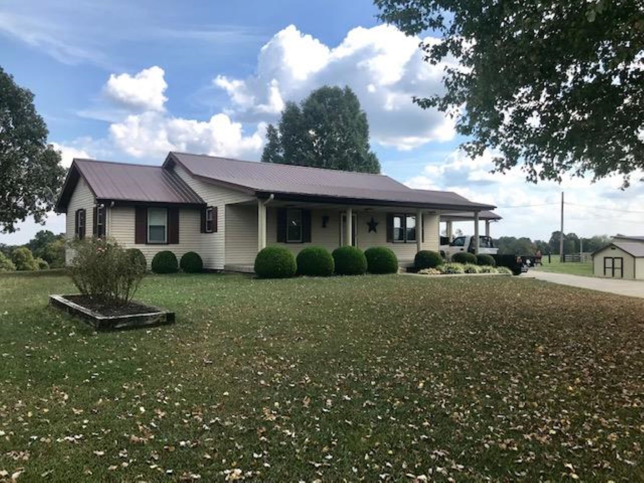 3460 Slayden Marion Road Cumberland Furnace TN 37051