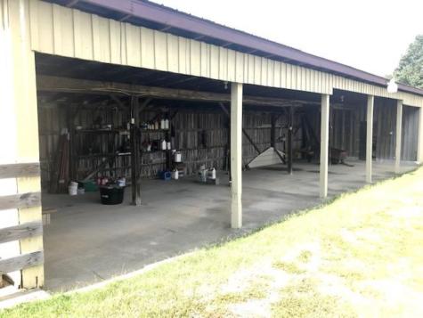 3460 Slayden Marion Road Cumberland Furnace TN 37051