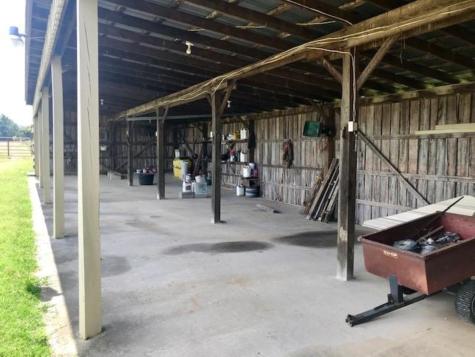 3460 Slayden Marion Road Cumberland Furnace TN 37051