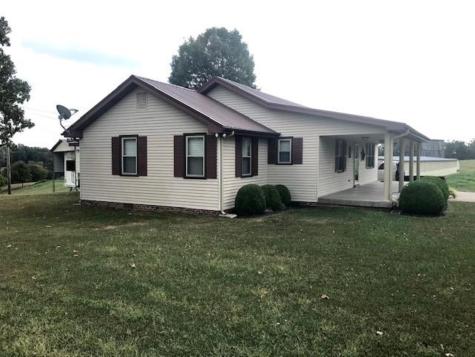 3460 Slayden Marion Road Cumberland Furnace TN 37051