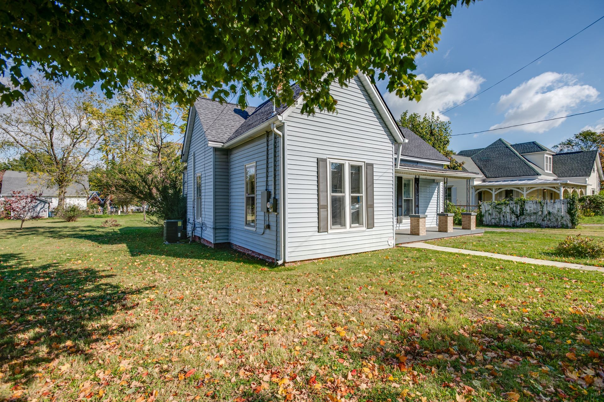 112 High Street Portland TN 37148