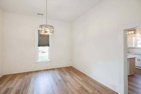112 High Street Portland TN 37148