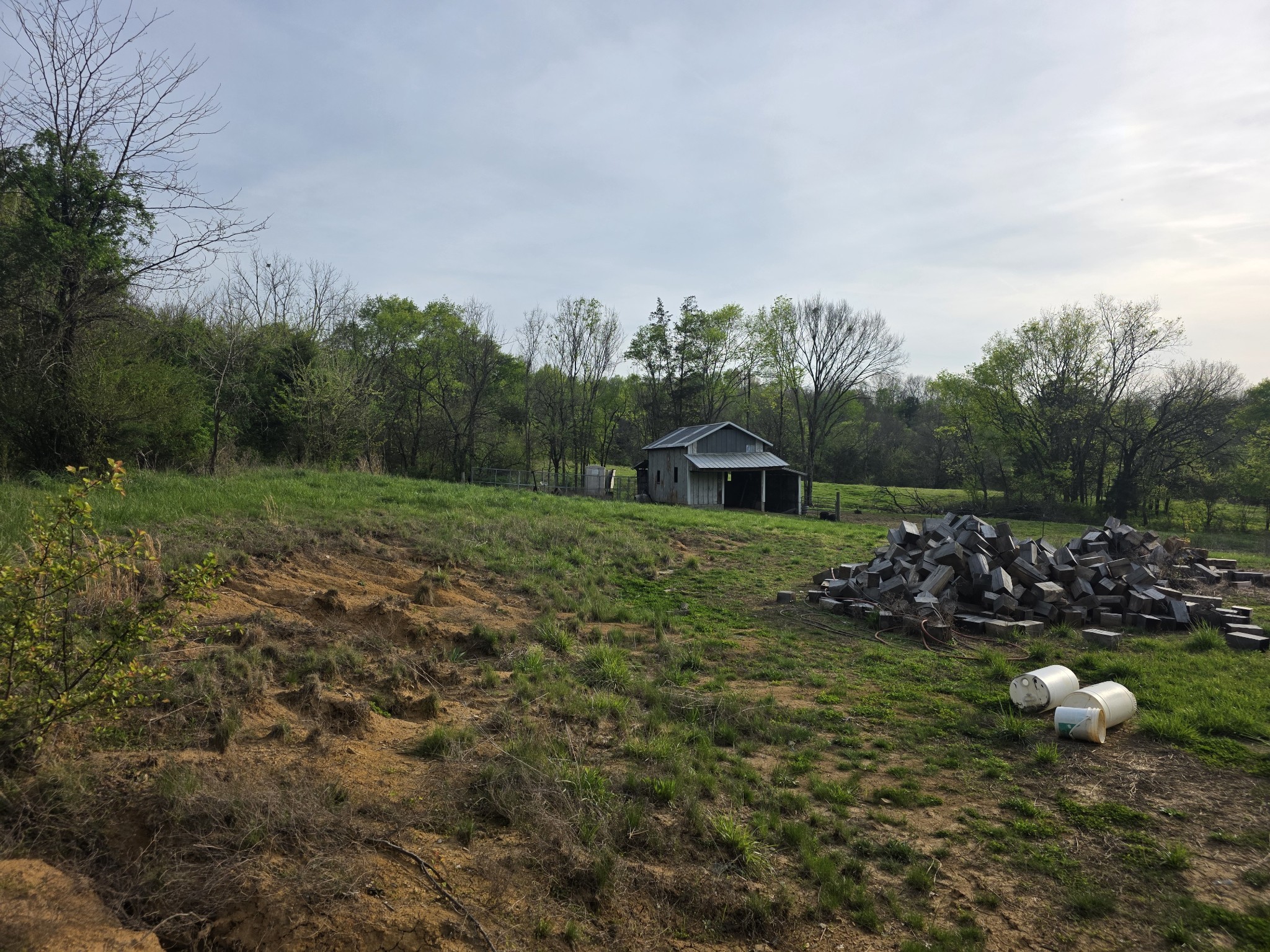 144 Heine Lane Hartsville TN 37074