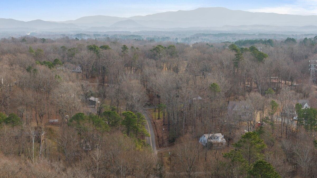 5 Hillview Drive, NE Cleveland TN 37323