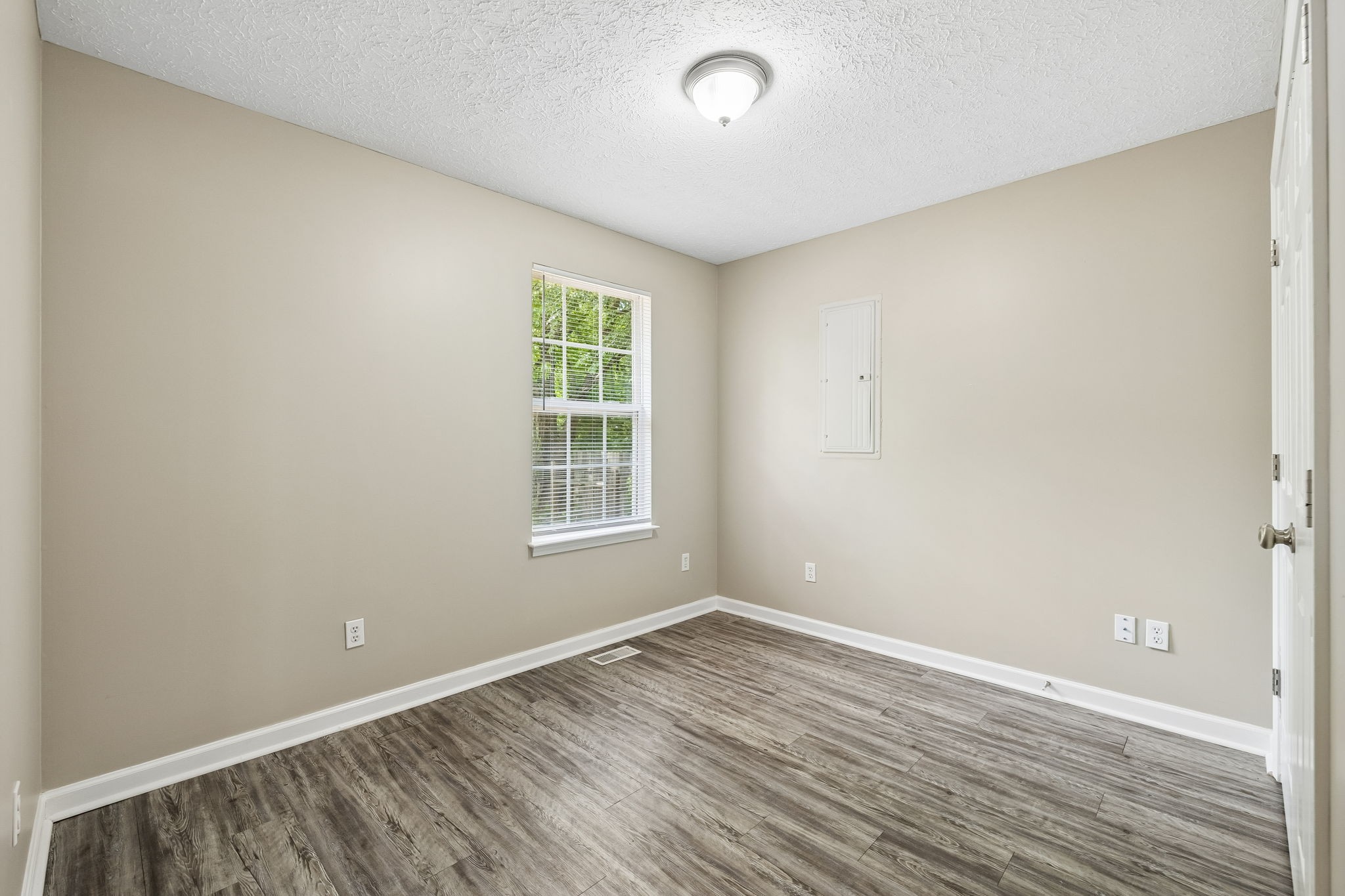 511 Hayes Street Springfield TN 37172