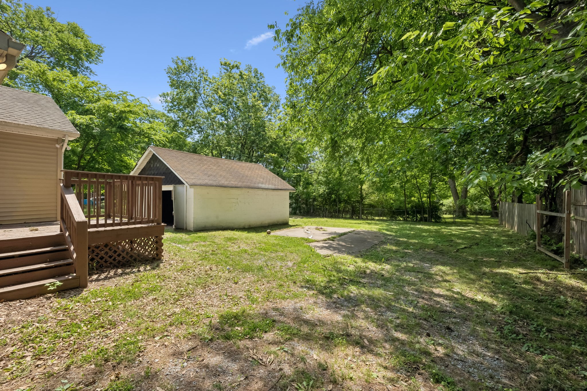 511 Hayes Street Springfield TN 37172