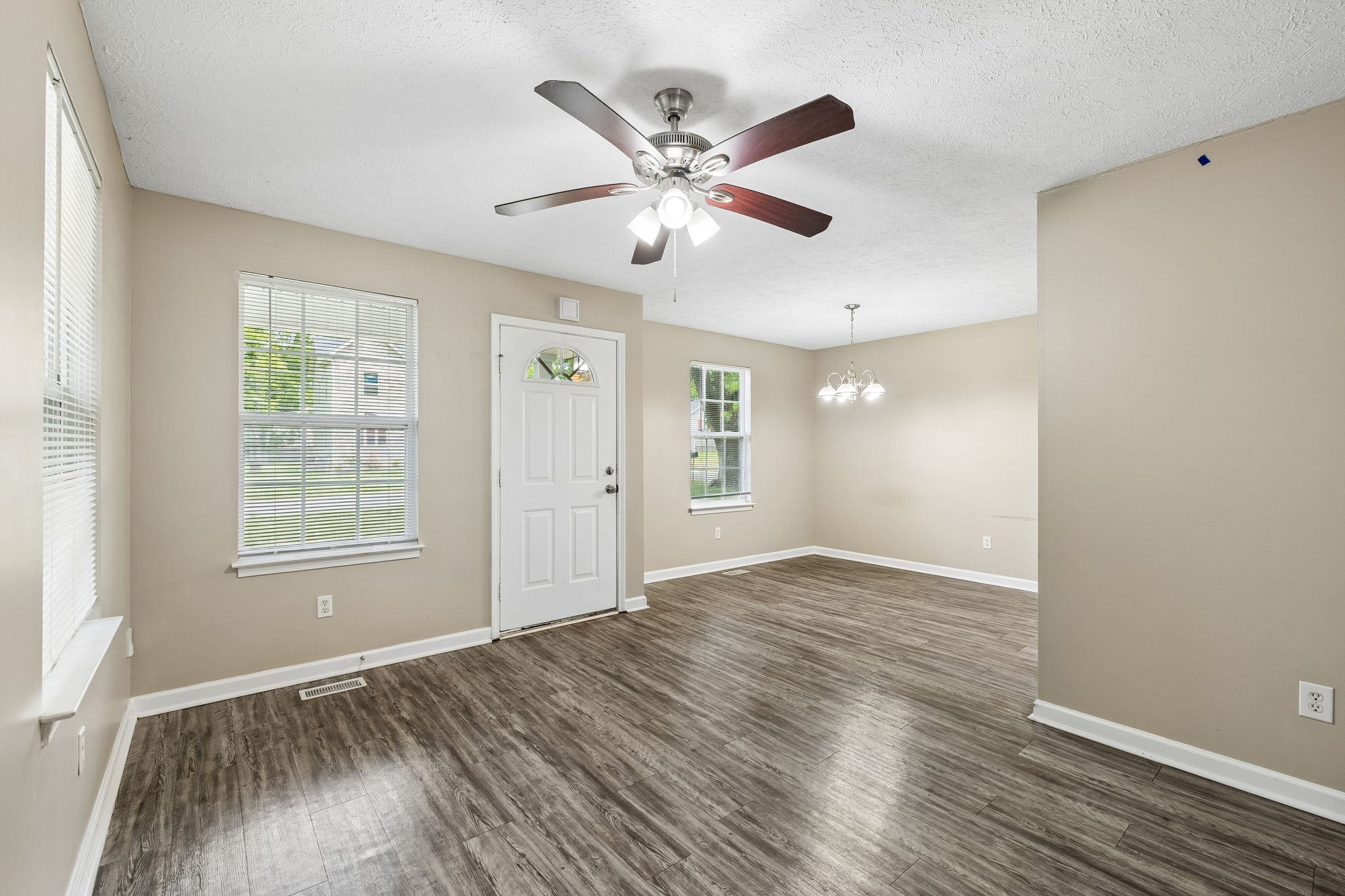 511 Hayes Street Springfield TN 37172