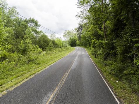 2361 Colony Road Gruetli Laager TN 37339