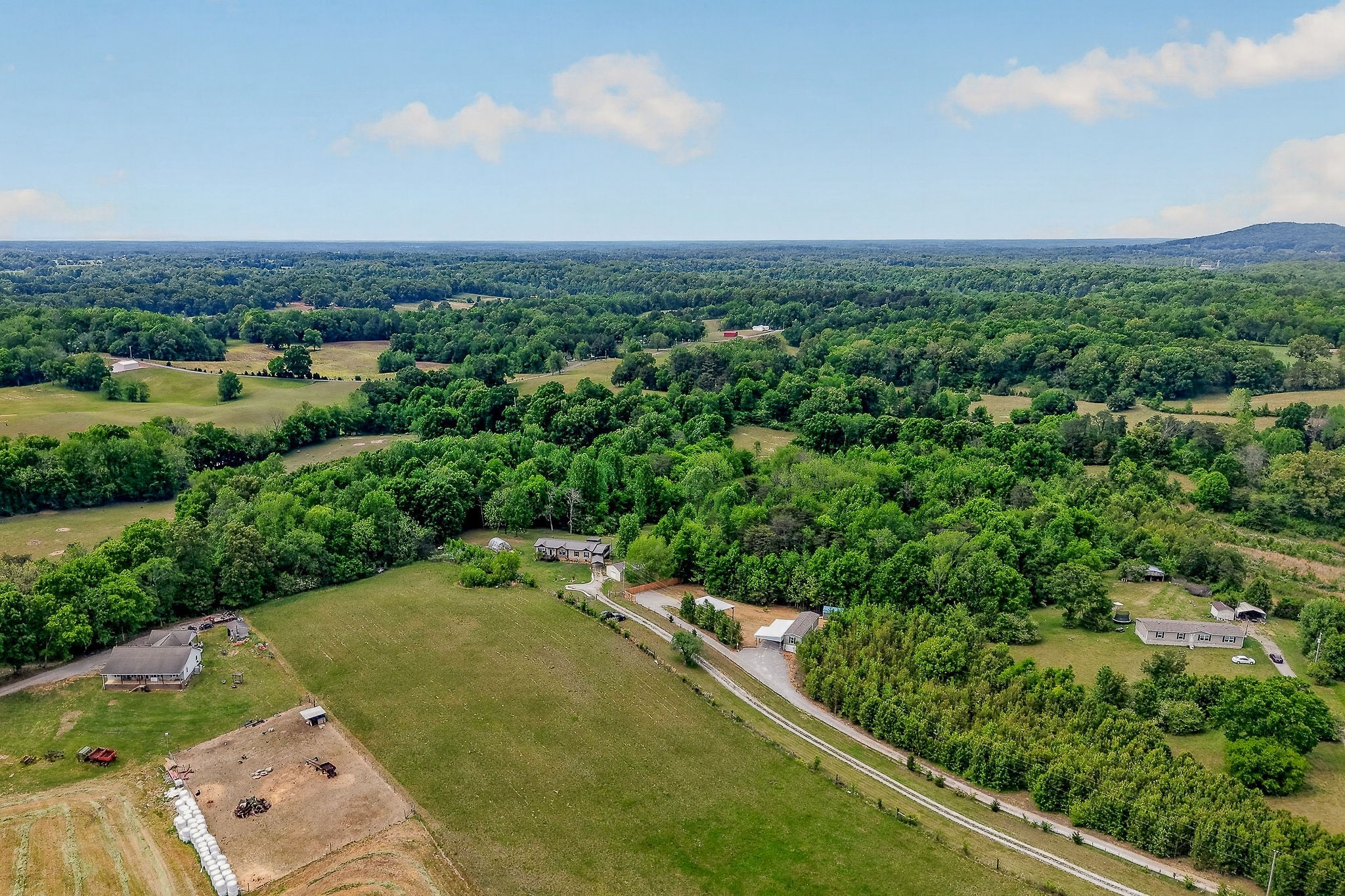 160 Apple Blossom Lane Rock Island TN 38581