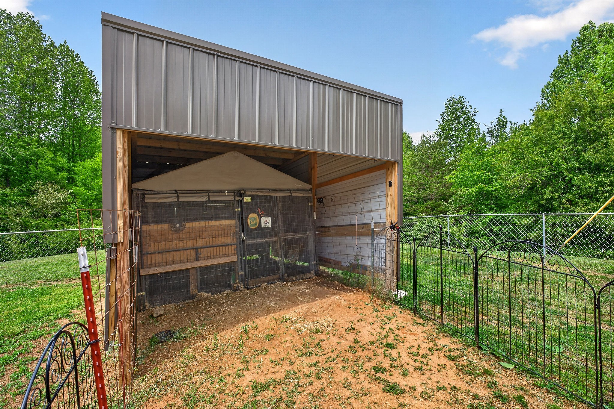 160 Apple Blossom Lane Rock Island TN 38581