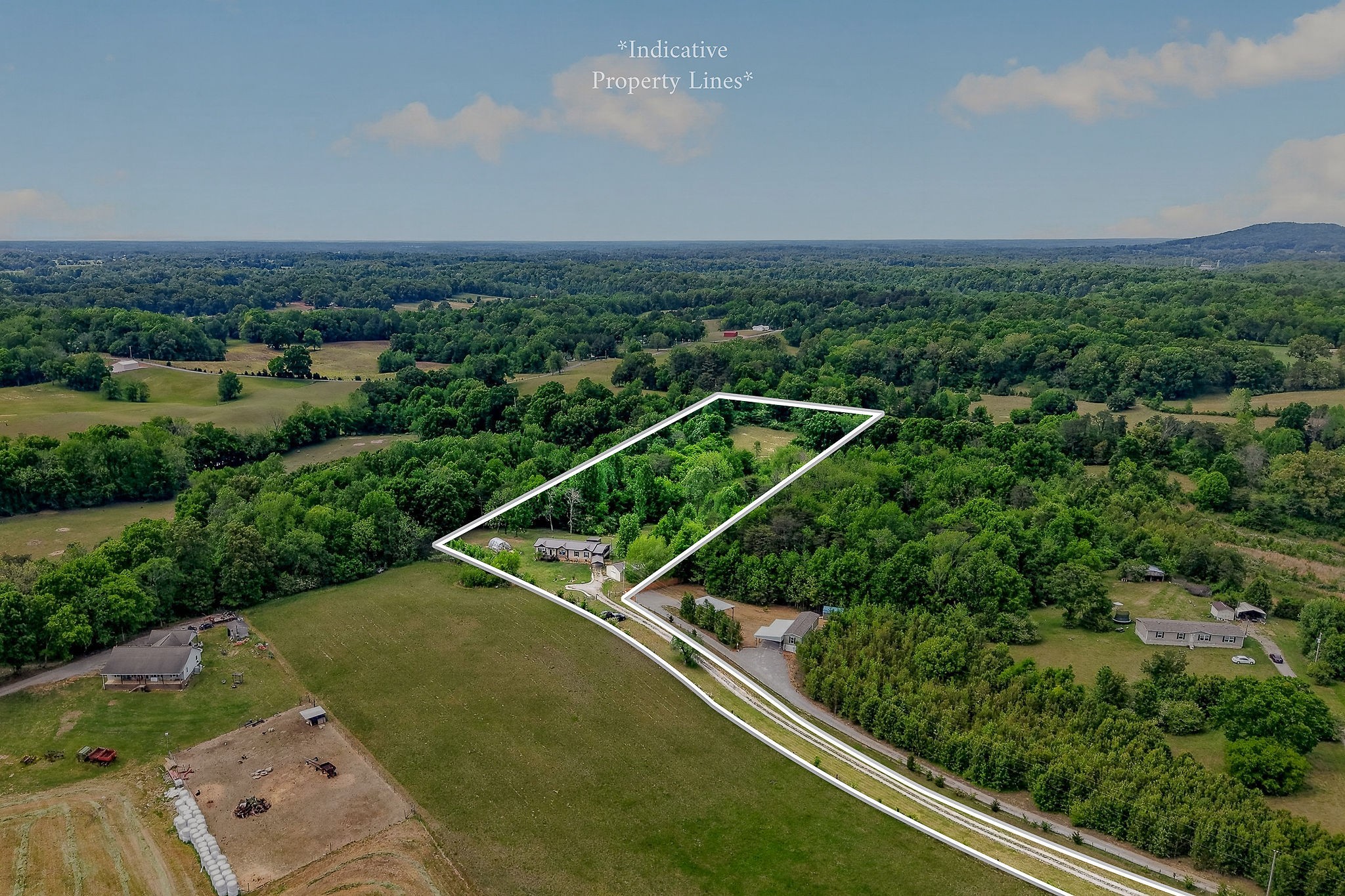 160 Apple Blossom Lane Rock Island TN 38581