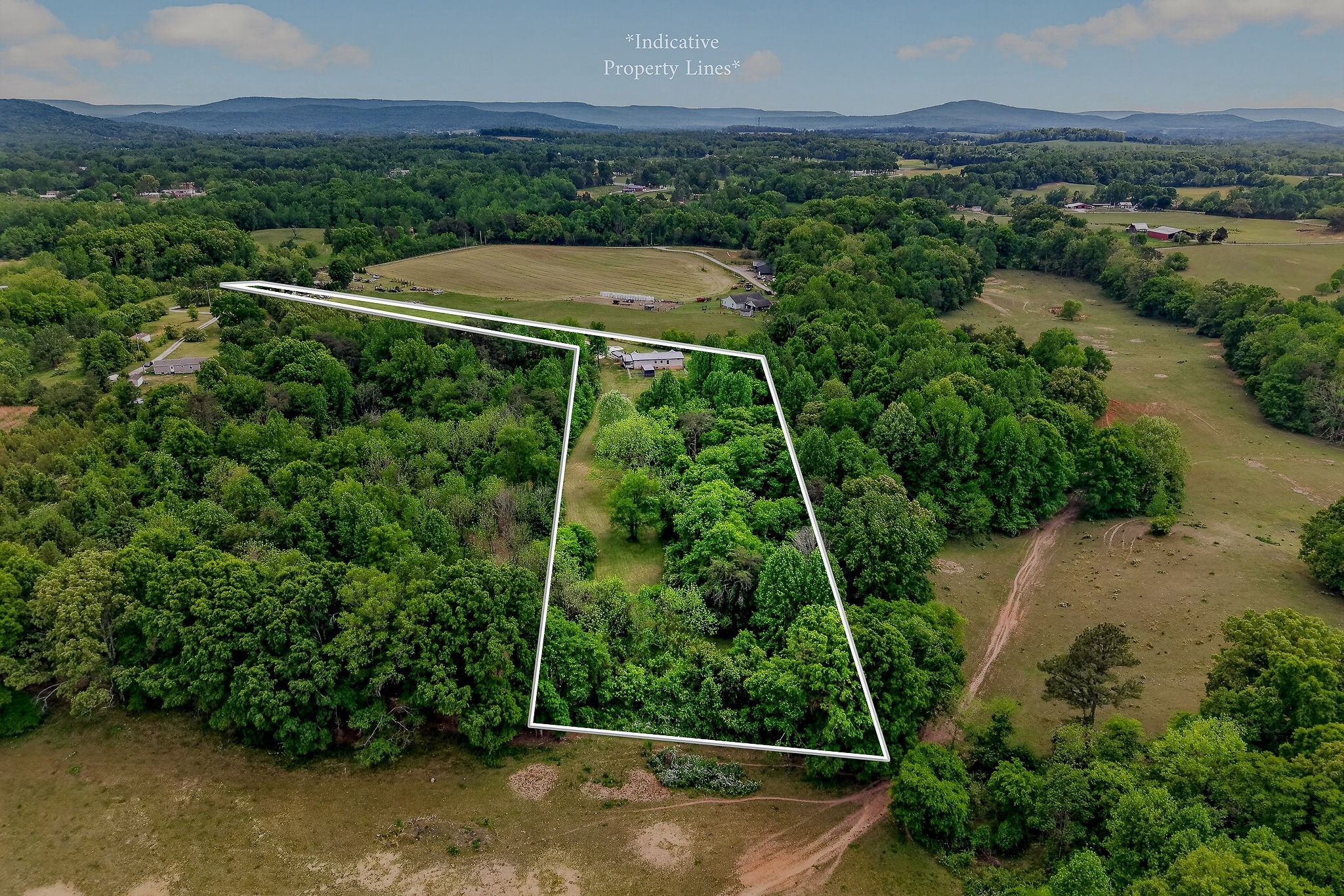 160 Apple Blossom Lane Rock Island TN 38581