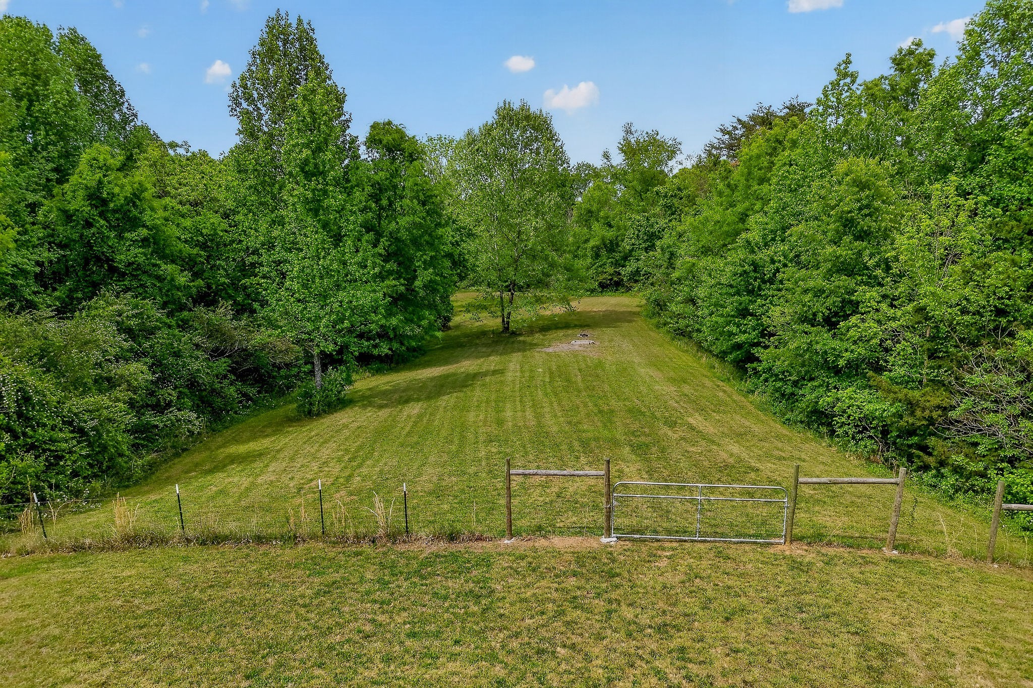 160 Apple Blossom Lane Rock Island TN 38581