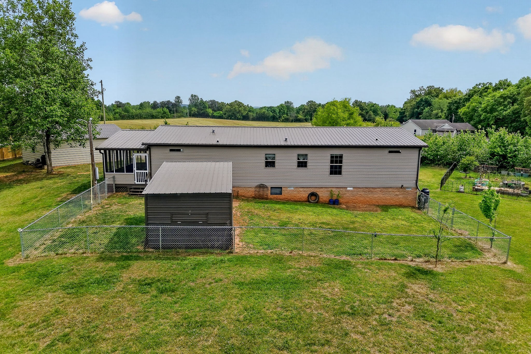 160 Apple Blossom Lane Rock Island TN 38581